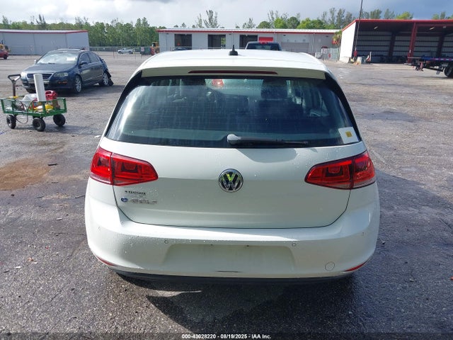 WVWKP7AU2FW904713 Volkswagen E-Golf