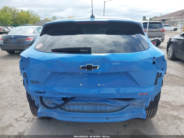 KL77LGE23RC128668 Chevrolet lih