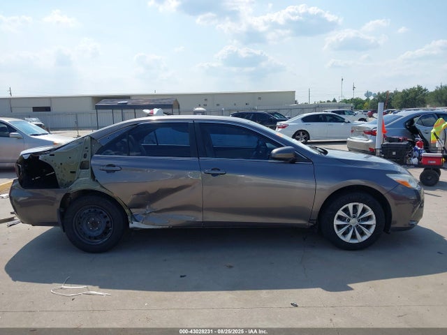 Toyota 2ar-fe 2017 4T1BF1FK3HU740065 Image 14
