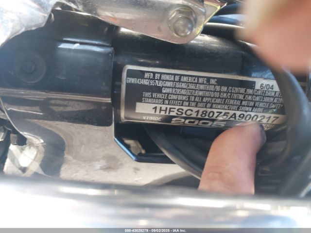 2005 HONDA VT1100 1HFSC18075A900217 Photo 1