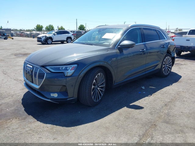 Audi 2019 2019 WA1VAAGE2KB009360 Image 2