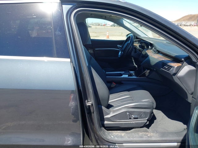 Audi 2019 2019 WA1VAAGE2KB009360 Image 5