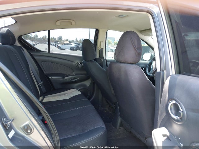 Nissan Versa 2016 3N1CN7AP4GL839183 Image 8