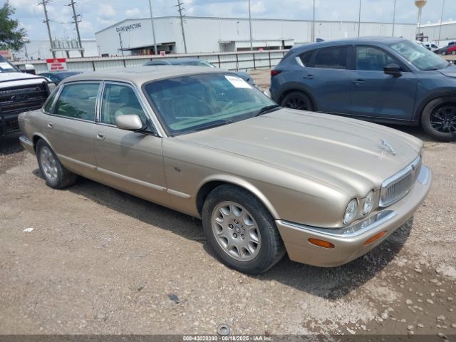 1999 JAGUAR XJ8 SAJHD604XXC869681
