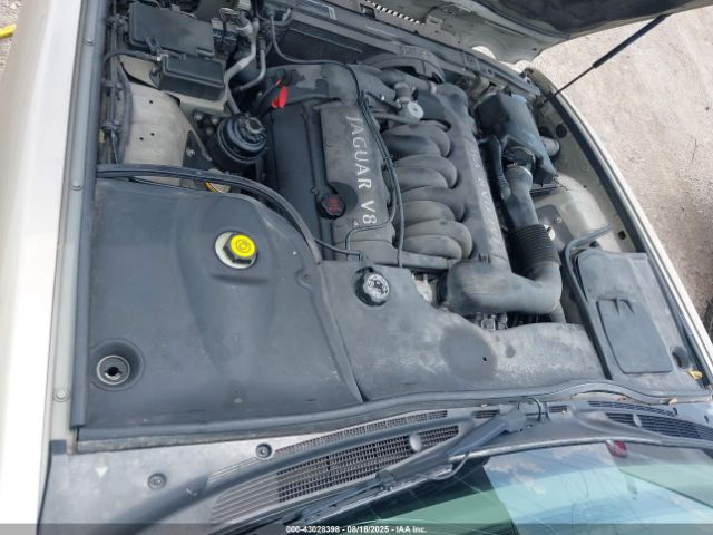 1999 JAGUAR XJ8 SAJHD604XXC869681 Photo 9