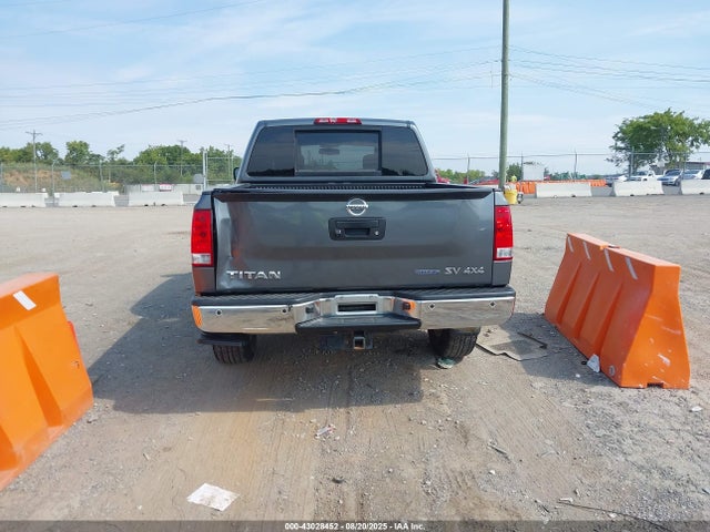 Nissan Titan 2014 1N6BA0EC3EN514568 Image 16