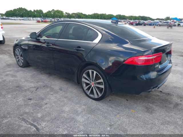 2017 JAGUAR XE SAJAK4BNXHA953563 Photo 2
