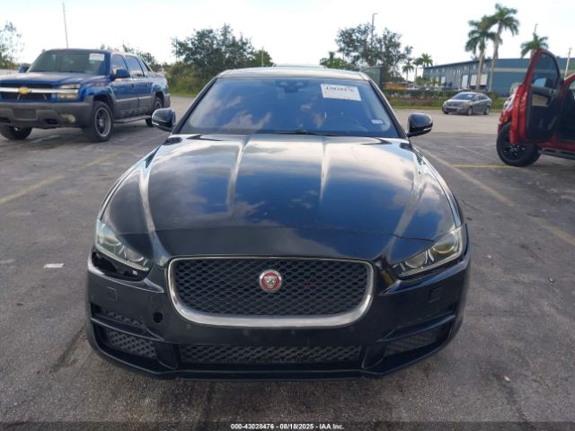 2017 JAGUAR XE SAJAK4BNXHA953563 Photo 5