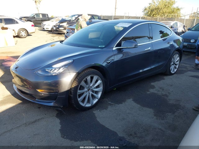 2019 TESLA MODEL 3 5YJ3E1EB9KF389563 Photo 1