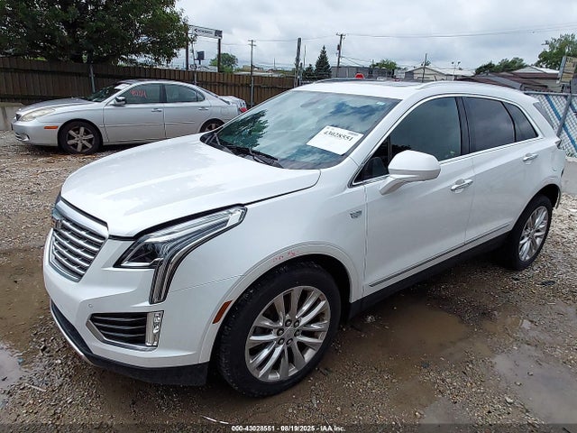 2017 CADILLAC XT5 1GYKNFRSXHZ109634 Photo 1