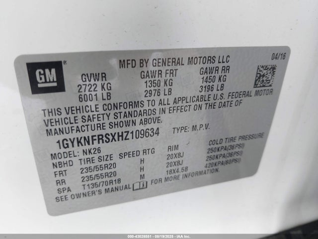 2017 CADILLAC XT5 1GYKNFRSXHZ109634 Photo 8