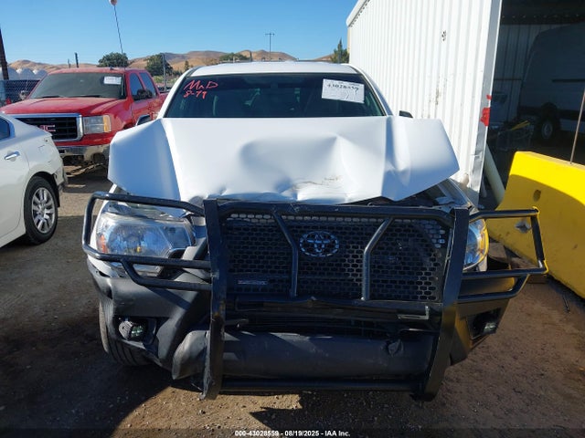Toyota 2tr-fe 2014 5TFTX4CN6EX047295 Image 12