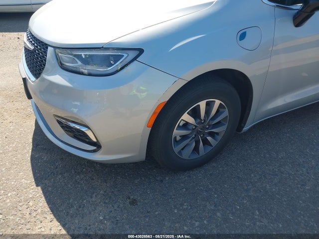 Chrysler Pacifica 2024 2C4RC1S78RR144543 Image 6