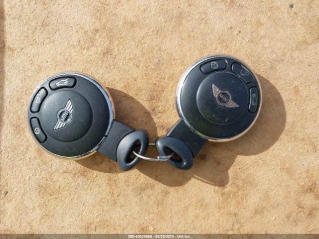 2012 MINI COOPER WMWSU3C56CT261381 Photo 10