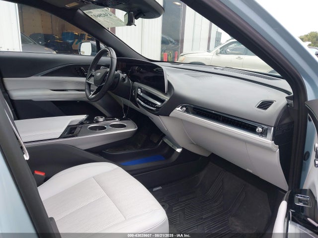 2024 CADILLAC LYRIQ 1GYKPSRL8RZ113985 Photo 4
