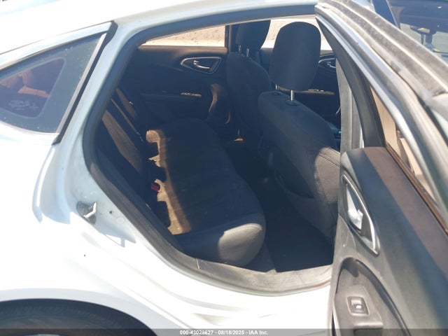 Chrysler 2016 2016 1C3CCCAB7GN141493 Image 8