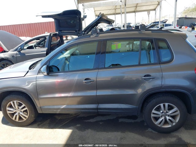 WVGAV7AX3FW551177 Volkswagen 2015
