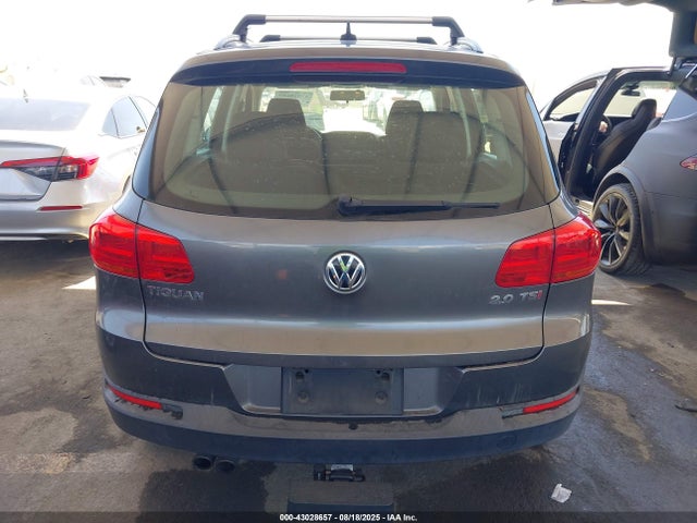 WVGAV7AX3FW551177 Volkswagen 2015