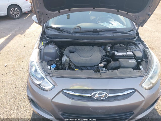 KMHCT5AE9HU359777 Hyundai Accent