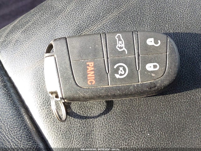 1C4RJFBT8JC326885 Jeep 2018