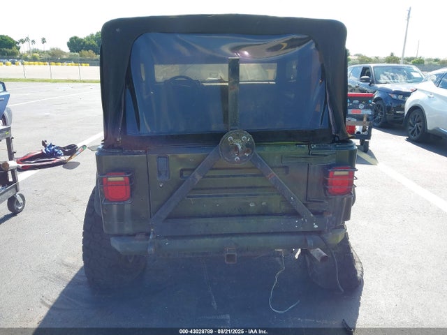 43028789 :رقم المزاد ، 1J4FY19S3WP755988 vin ، 1998 Jeep Wrangler Sport مزاد بيع