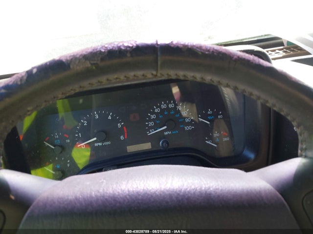 43028789 :رقم المزاد ، 1J4FY19S3WP755988 vin ، 1998 Jeep Wrangler Sport مزاد بيع