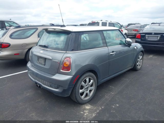 2009 MINI COOPER S WMWMF73529TW84266 Photo 3