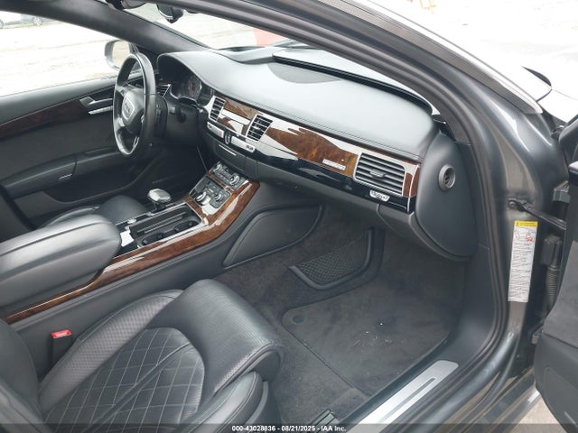 Audi A8 2016 WAU43AFD3GN005437 Image 5