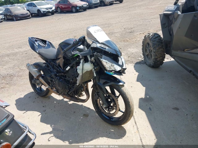 Продажа на аукционе авто 2023 Kawasaki Ex400, vin: JKAEXKH14PDAP2250, номер лота: 43028843
