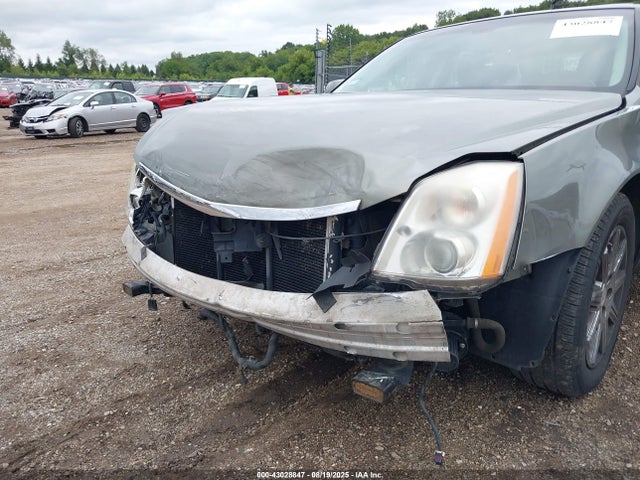 2011 CADILLAC DTS 1G6KH5E62BU114723 Photo 5