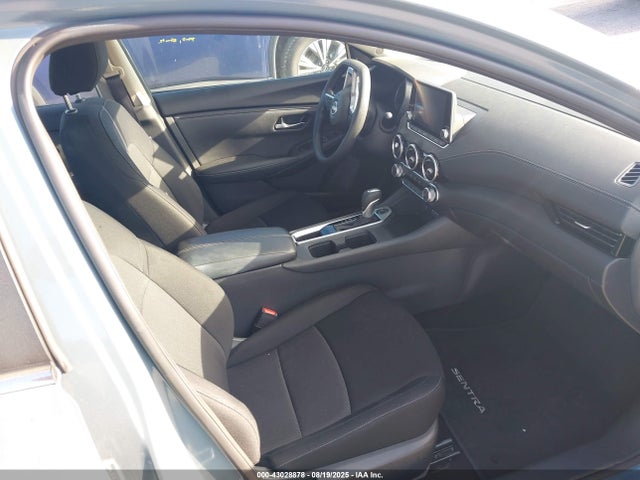 3N1AB8CV7RY354737 Nissan 2024