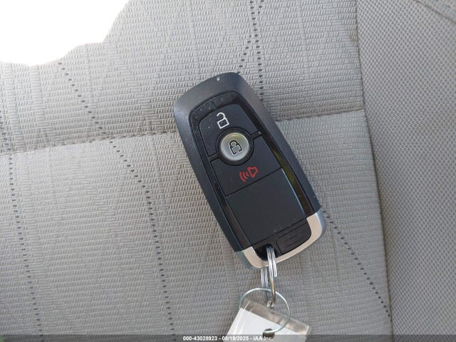 MAJ6P1UL4JC208730 Ford 2018