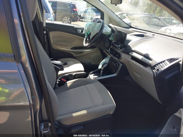 MAJ6P1UL4JC208730 Ford 2018