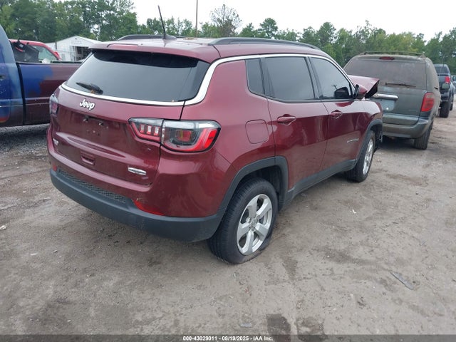 Jeep Compass 2021 3C4NJDBBXMT546922 Image 4