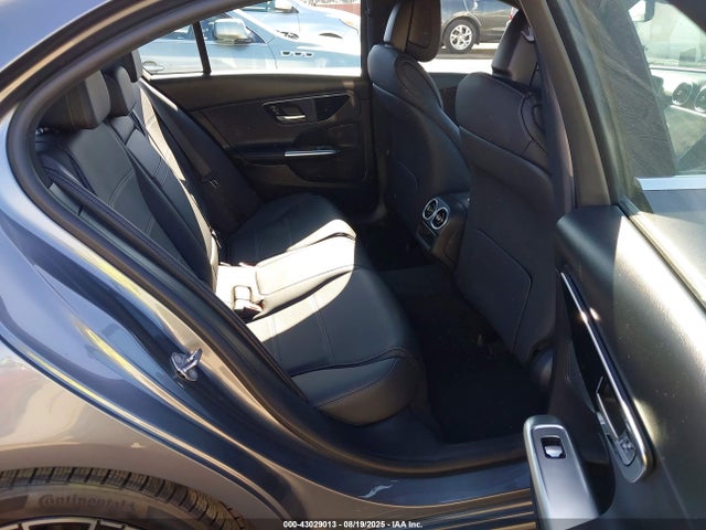 W1KAF4GB5PR146522 Mercedes-Benz m254