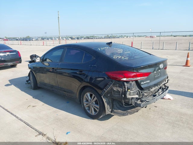 KMHD84LF7HU238932 Hyundai Elantra