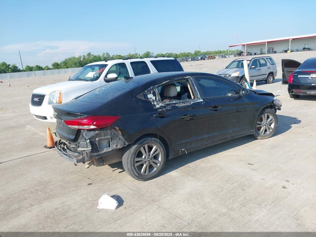 KMHD84LF7HU238932 Hyundai Elantra