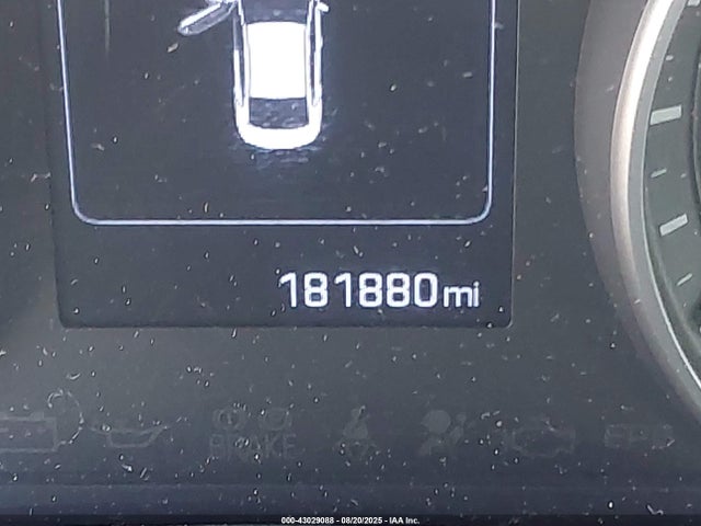 KMHD84LF7HU238932 Hyundai Elantra