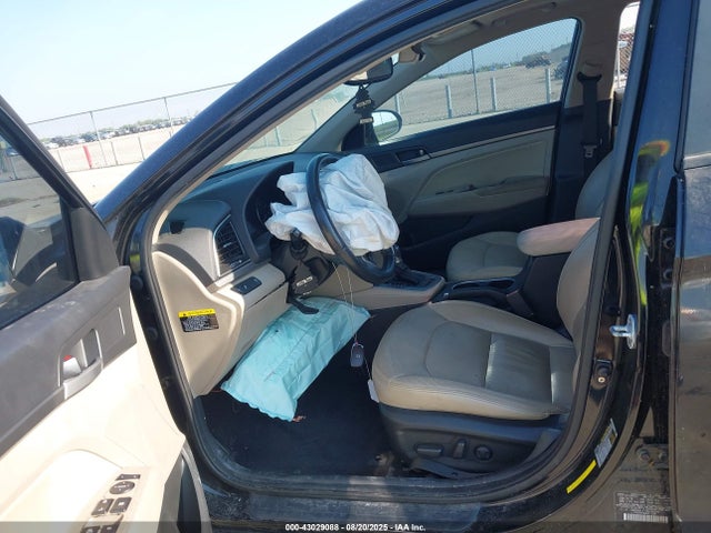 KMHD84LF7HU238932 Hyundai Elantra