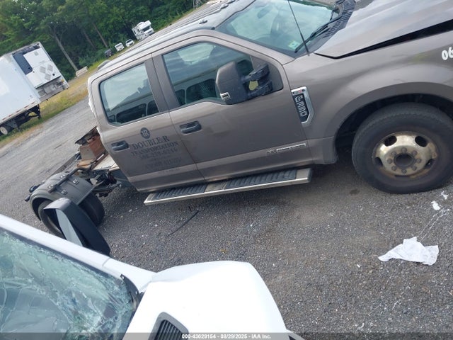 Ford 2022 2022 1FT8W3CT5NED37069 Image 14