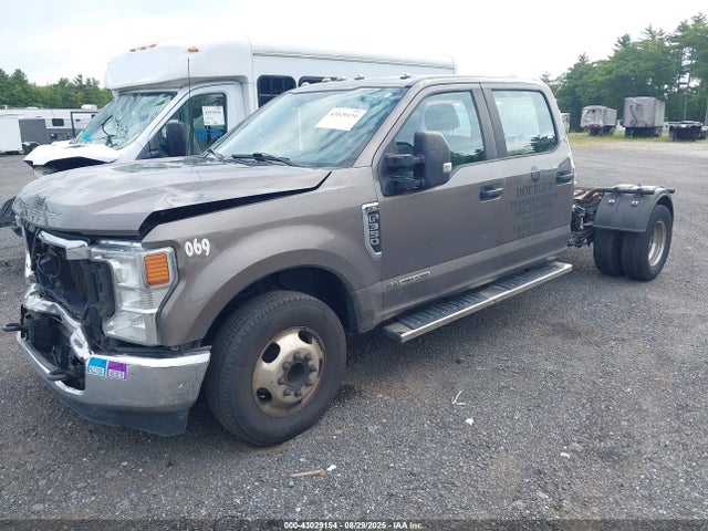 Ford 2022 2022 1FT8W3CT5NED37069 Image 2