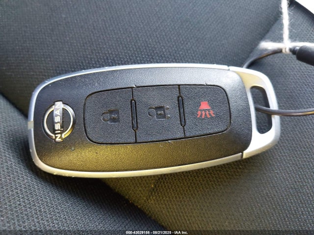5N1BT3ABXRC709897 Nissan Rogue