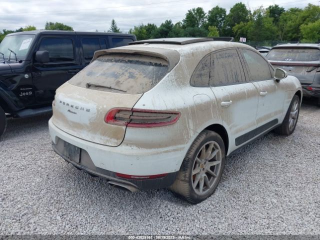 2017 PORSCHE MACAN WP1AA2A56HLB08333 Photo 3