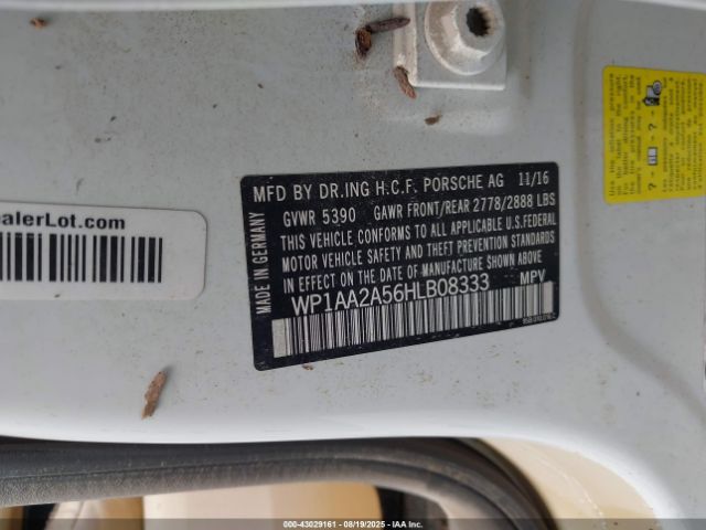 2017 PORSCHE MACAN WP1AA2A56HLB08333 Photo 8