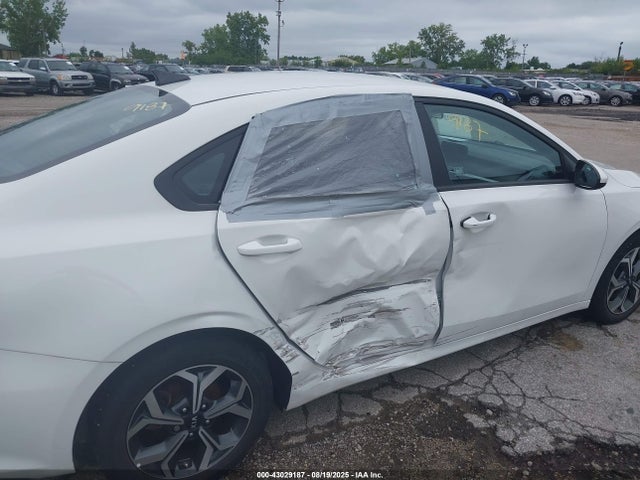 3KPF24AD6ME401336 KIA mpi nu