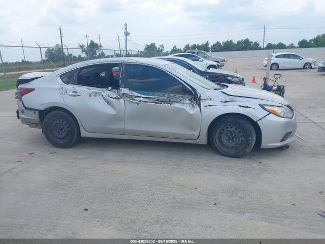 Nissan 2018 2018 1N4AL3AP6JC185105 Image 13