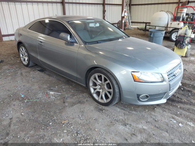 2010 AUDI A5 WAUCFAFR6AA025887 Photo 0