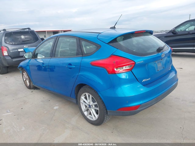 Ford 2016 2016 1FADP3K22GL395052 Image 3