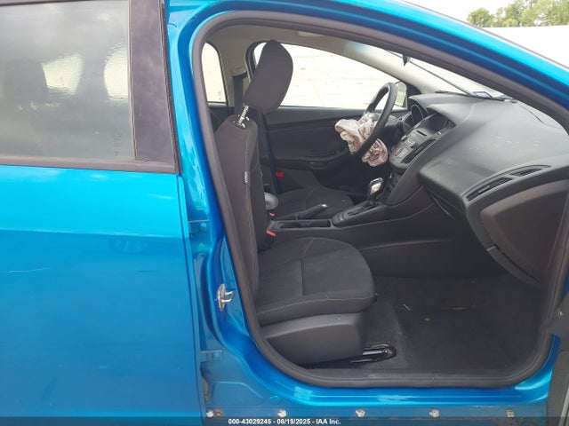 Ford 2016 2016 1FADP3K22GL395052 Image 5
