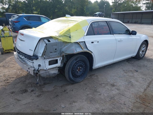 Chrysler 300 2016 2C3CCAAG3GH268489 Image 4